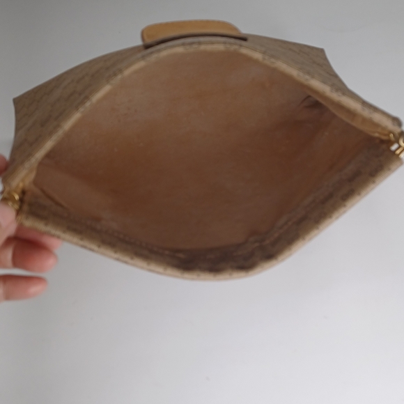 Gucci monogram clutch EUC - Picture 7 of 14